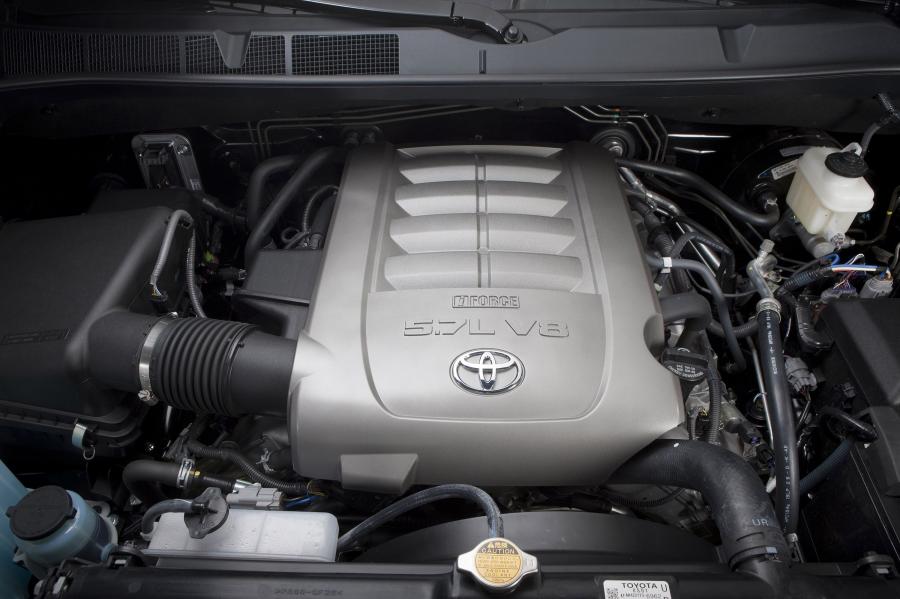  Toyota Tundra CrewMax Platinum Package 2010 года  (фото 2 из 32)